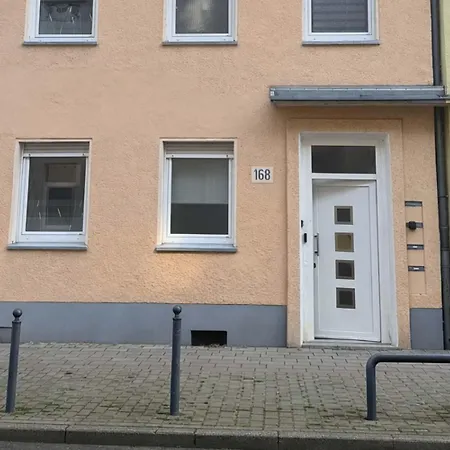Monteur-base Mit Garten Und Anbindung Appartement
